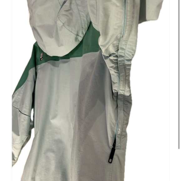 WOMENS BONFIRE SNOWBOARDING COMPANY SKI JACKET, SIZE SMALL - Picture 4 of 13